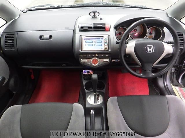 2006 Honda Fit JDM car for sale — photo 3 of 8