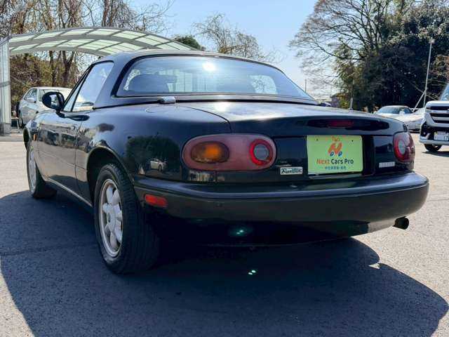 1997 Mazda Roadster (Eunos Roadster / MX-5) JDM car for sale — photo 6 of 20