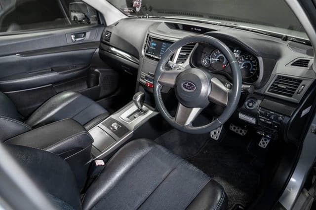 2009 Subaru Legacy JDM car for sale — photo 15 of 18