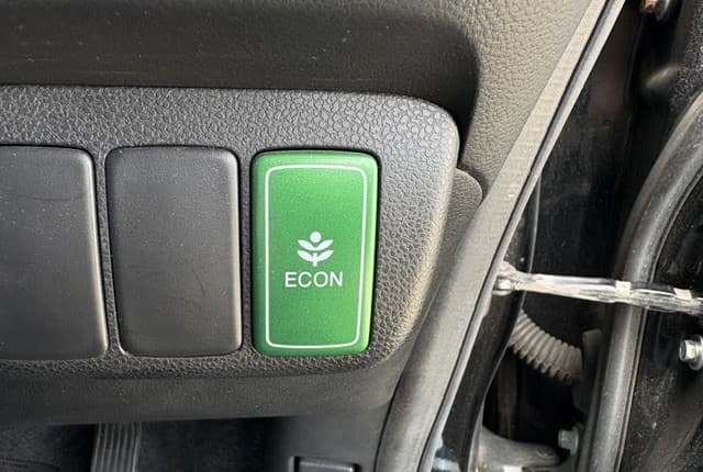 2012 Honda Fit JDM car for sale — photo 17 of 25