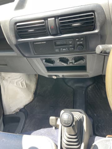 1999 Mitsubishi Minicab JDM car for sale — photo 7 of 10