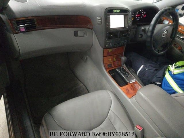 2000 Toyota Celsior JDM car for sale — photo 3 of 6