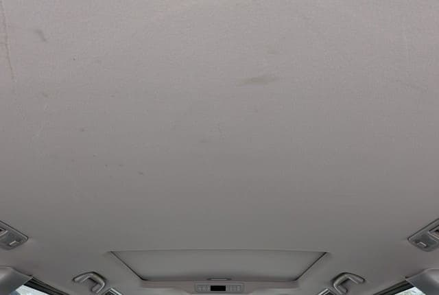 2005 Toyota Alphard JDM car for sale — photo 24 of 25