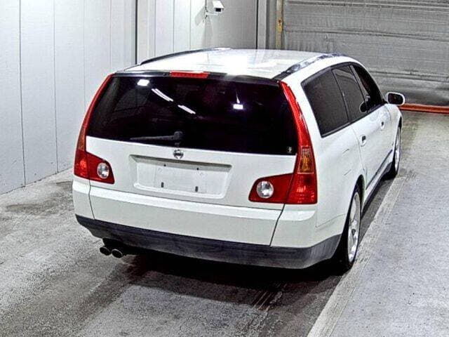 2001 Nissan Stagea JDM car for sale — photo 2 of 7
