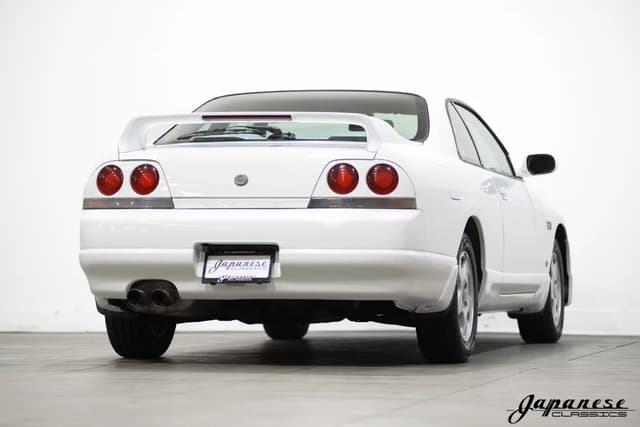 1996 Nissan Skyline JDM car for sale — photo 8 of 25