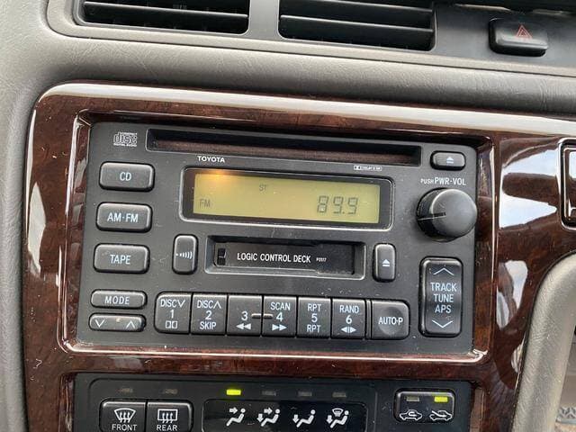 1998 Toyota Mark II JDM car for sale — photo 18 of 20