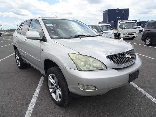 2004 Toyota Harrier JDM car for sale — photo 7 of 25