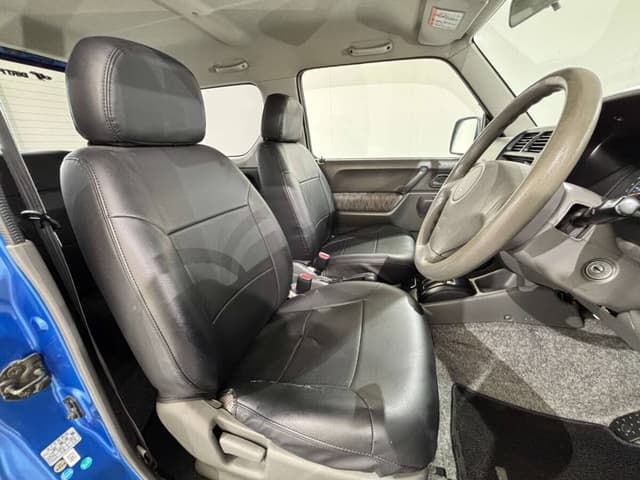 2000 Suzuki Jimny JDM car for sale — photo 11 of 25