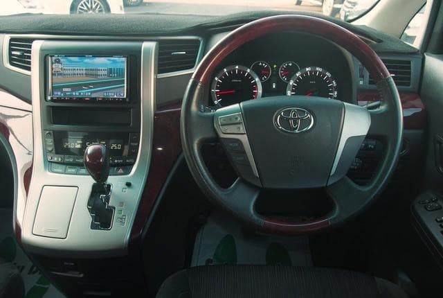 2011 Toyota Vellfire JDM car for sale — photo 11 of 25
