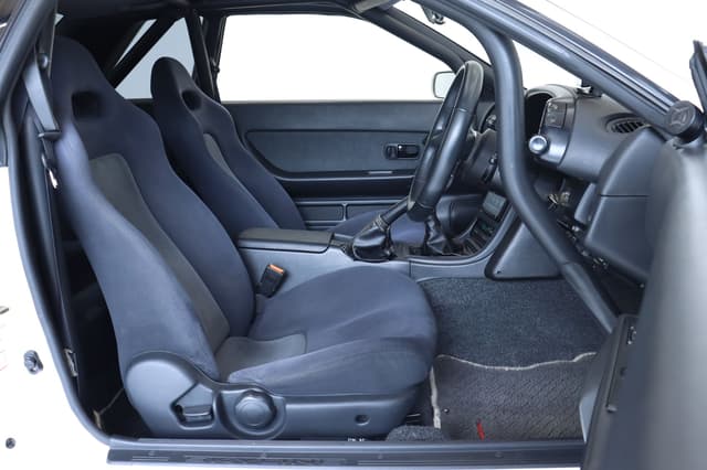 1994 Nissan Skyline JDM car for sale — photo 10 of 25