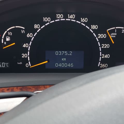 2002 Mercedes-Benz S-Class JDM car for sale — photo 3 of 5