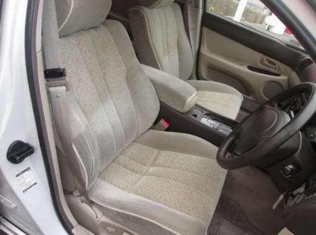 1994 Toyota Aristo JDM car for sale — photo 4 of 5