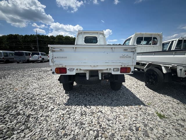 1998 Mitsubishi Minicab JDM car for sale — photo 4 of 14