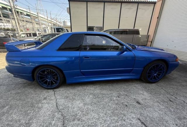 1990 Nissan Skyline JDM car for sale — photo 4 of 5