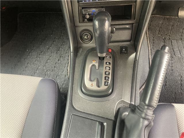1998 Nissan Skyline JDM car for sale — photo 13 of 18