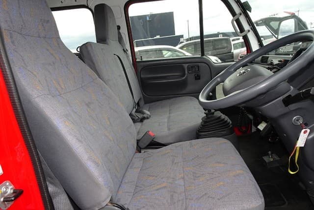 2005 Nissan Atlas JDM car for sale — photo 17 of 25