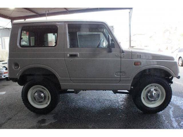 1996 Suzuki Jimny JDM car for sale — photo 4 of 20