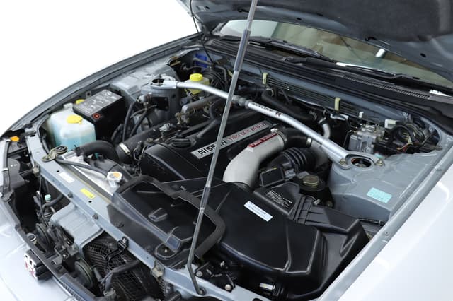1998 Nissan Skyline JDM car for sale — photo 2 of 10
