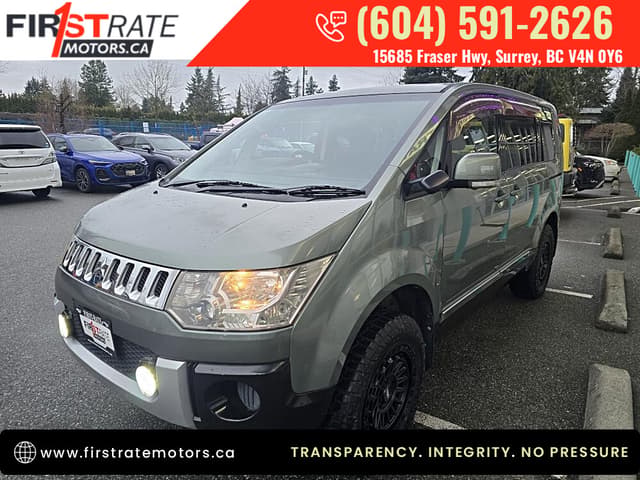 2007 Mitsubishi Delica JDM car for sale — photo 4 of 19