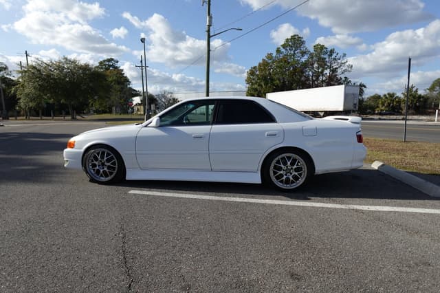 1998 Toyota Chaser JDM car for sale — photo 12 of 18
