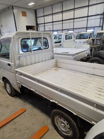 2000 Daihatsu Hijet JDM car for sale — photo 6 of 15