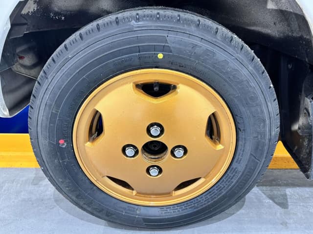 2000 Suzuki Carry JDM car for sale — photo 16 of 24