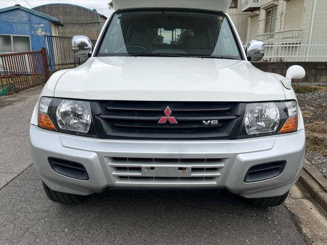 2000 Mitsubishi Pajero JDM car for sale — photo 10 of 20