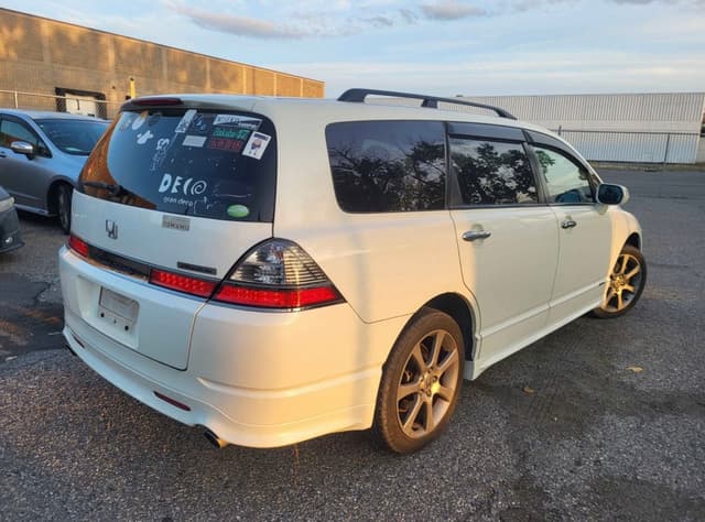 2007 Honda Odyssey JDM car for sale — photo 4 of 13
