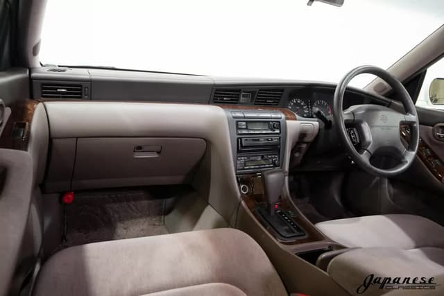 1999 Nissan Laurel JDM car for sale — photo 9 of 25