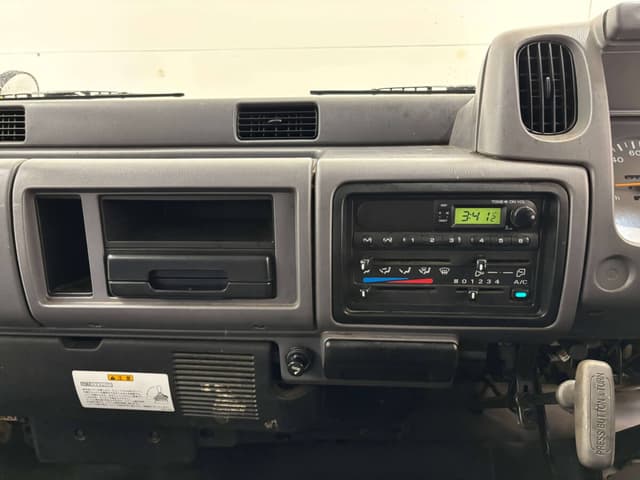 1996 Nissan Atlas JDM car for sale — photo 12 of 25