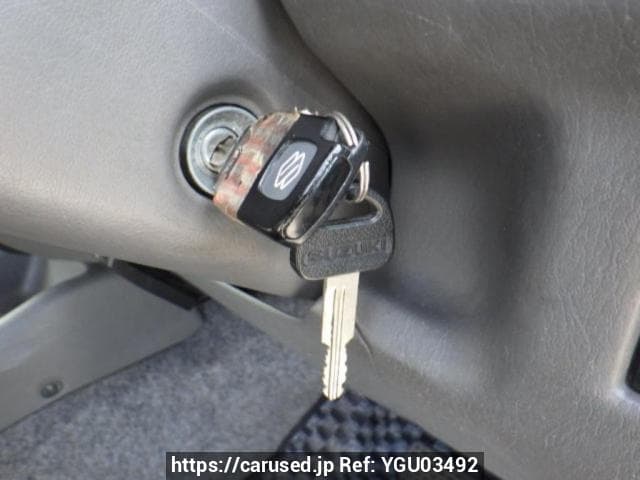 1998 Suzuki Jimny JDM car for sale — photo 23 of 25