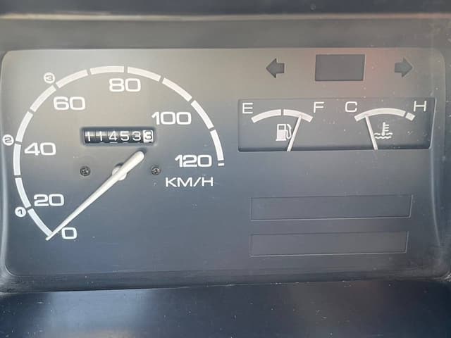 1990 Suzuki Carry JDM car for sale — photo 19 of 25
