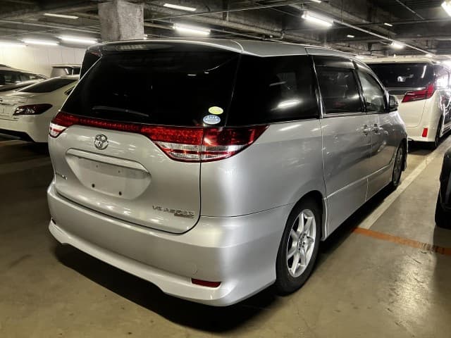 2007 Toyota Estima JDM car for sale — photo 5 of 20