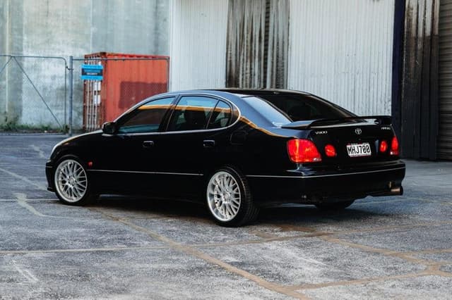 1998 Toyota Aristo JDM car for sale — photo 3 of 10