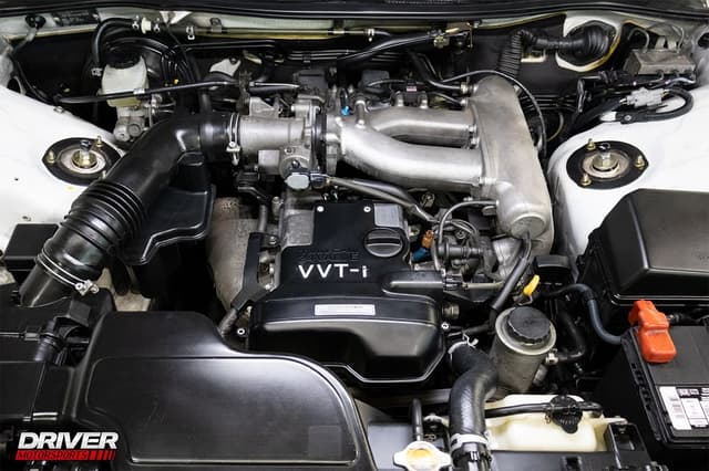 1997 Toyota Crown JDM car for sale — photo 4 of 25