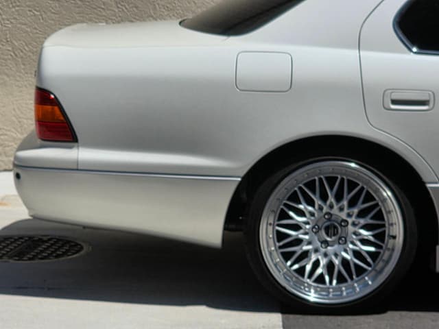 1999 Toyota Celsior JDM car for sale — photo 17 of 25