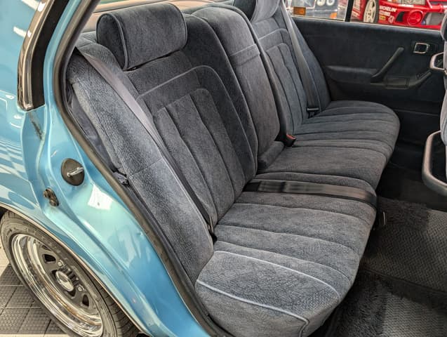 1995 Toyota Crown JDM car for sale — photo 16 of 25