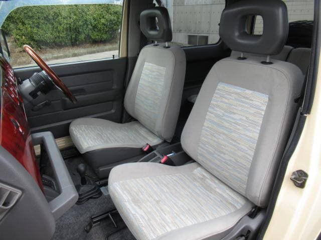1997 Suzuki Jimny JDM car for sale — photo 12 of 19