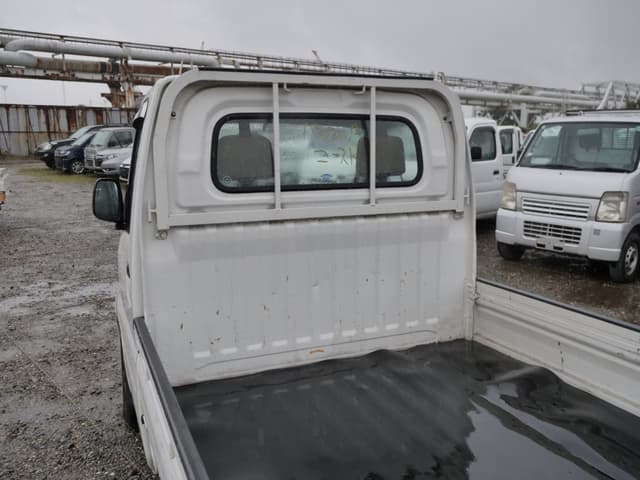 2002 Mitsubishi Minicab JDM car for sale — photo 16 of 25