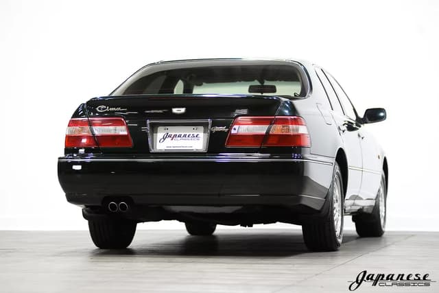 1997 Nissan Cima JDM car for sale — photo 8 of 25