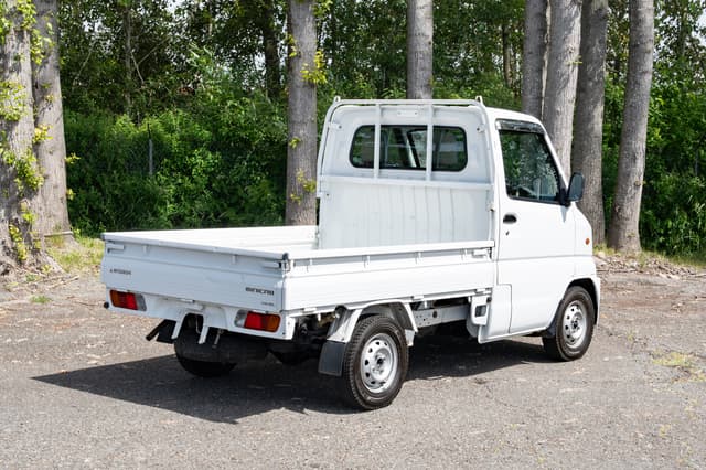 2000 Mitsubishi Minicab JDM car for sale — photo 6 of 14