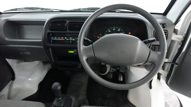 2001 Suzuki Carry JDM car for sale — photo 11 of 15