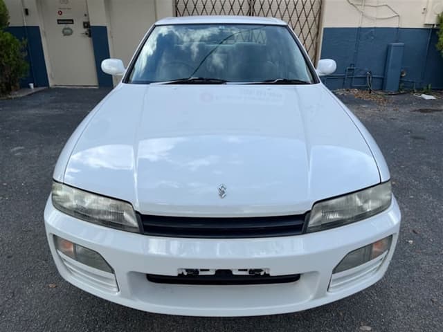 1997 Nissan Skyline JDM car for sale — photo 2 of 17