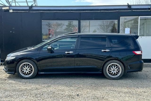 2008 Honda Odyssey JDM car for sale — photo 8 of 25