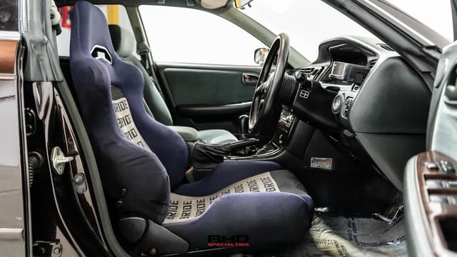 1995 Toyota Mark II JDM car for sale — photo 11 of 25