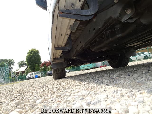 2002 Toyota Land Cruiser Prado JDM car for sale — photo 19 of 25