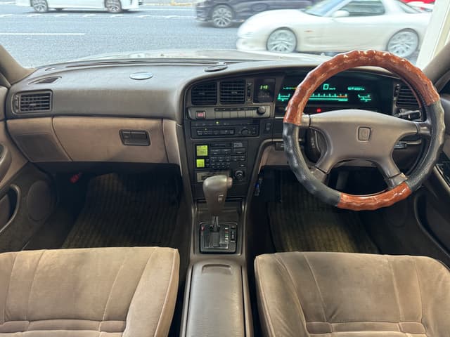 1990 Toyota Chaser JDM car for sale — photo 3 of 25