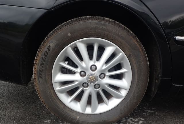 2006 Toyota Crown JDM car for sale — photo 11 of 25