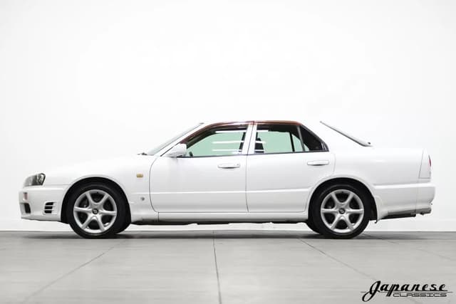 1998 Nissan Skyline JDM car for sale — photo 4 of 25