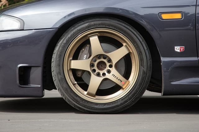1995 Nissan Skyline JDM car for sale — photo 21 of 25
